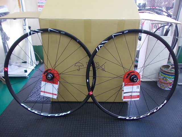 FULCRUM RACING 7 DB: ORANGE HEADの日記